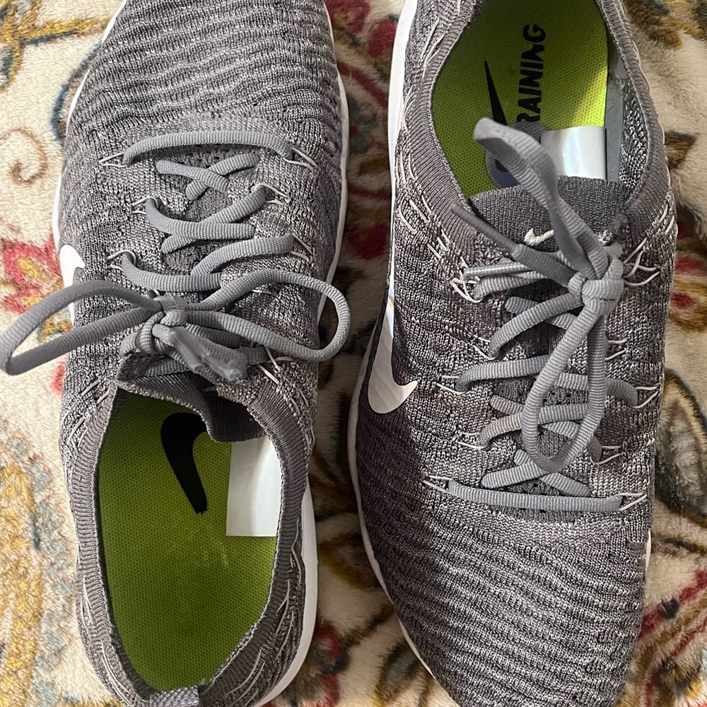 Nike Gray Knit Sneakers